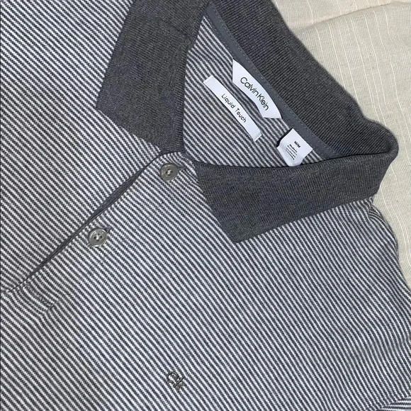 Calvin Klein grey polo shirt size M for men - Picture 2 of 2